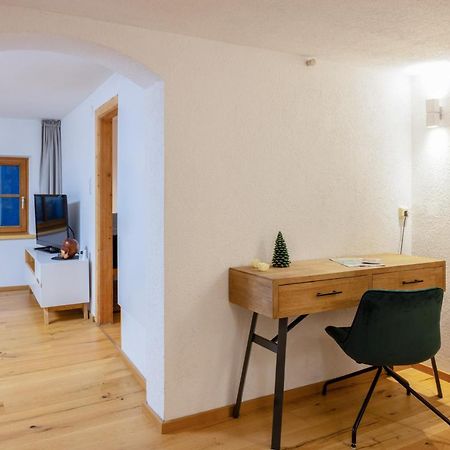 Appartement Central Hall in Tirol Exterior photo