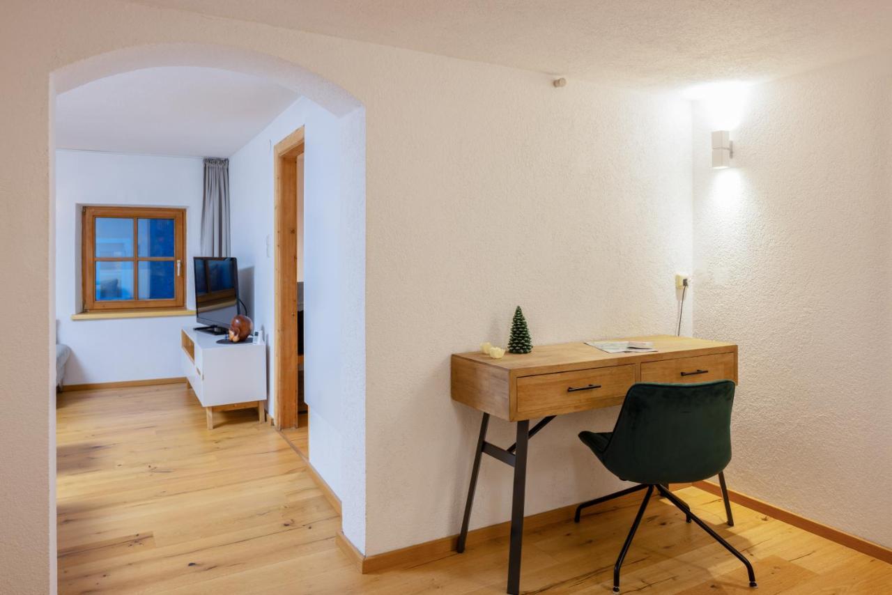 Appartement Central Hall in Tirol Exterior photo